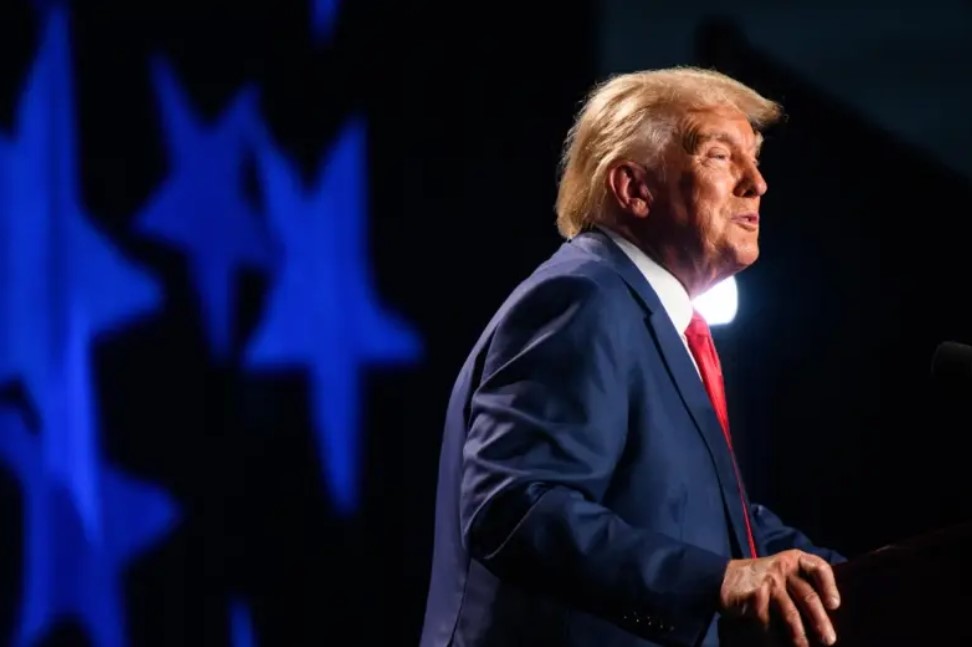 Trump et 18 autres personnes inculpés dans l&rsquo;affaire des élections de 2020 en Géorgie