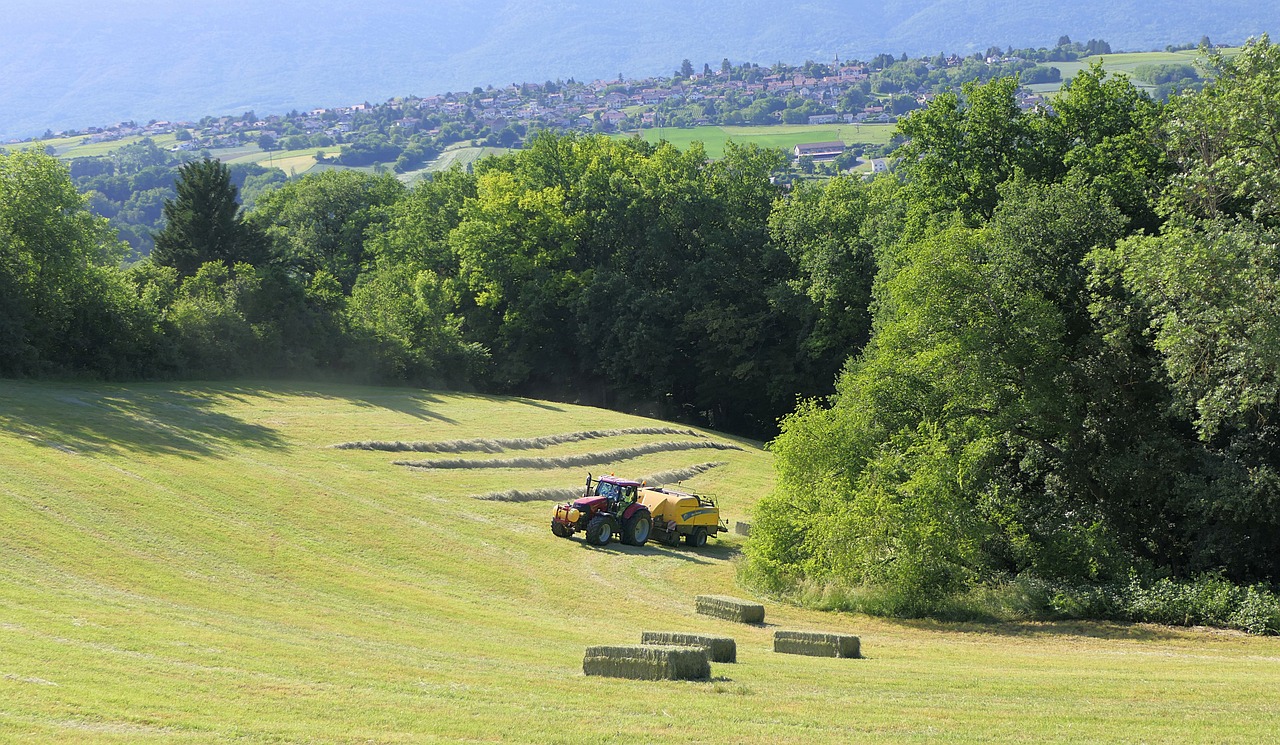 Ardèche: un agriculteur décède dans un accident de tracteur
