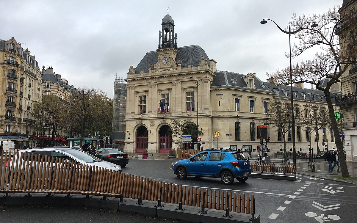 Paris 20e: il force des bureaux et menace le maire afin d&rsquo;obtenir un logement social – un logement lui est finalement attribué