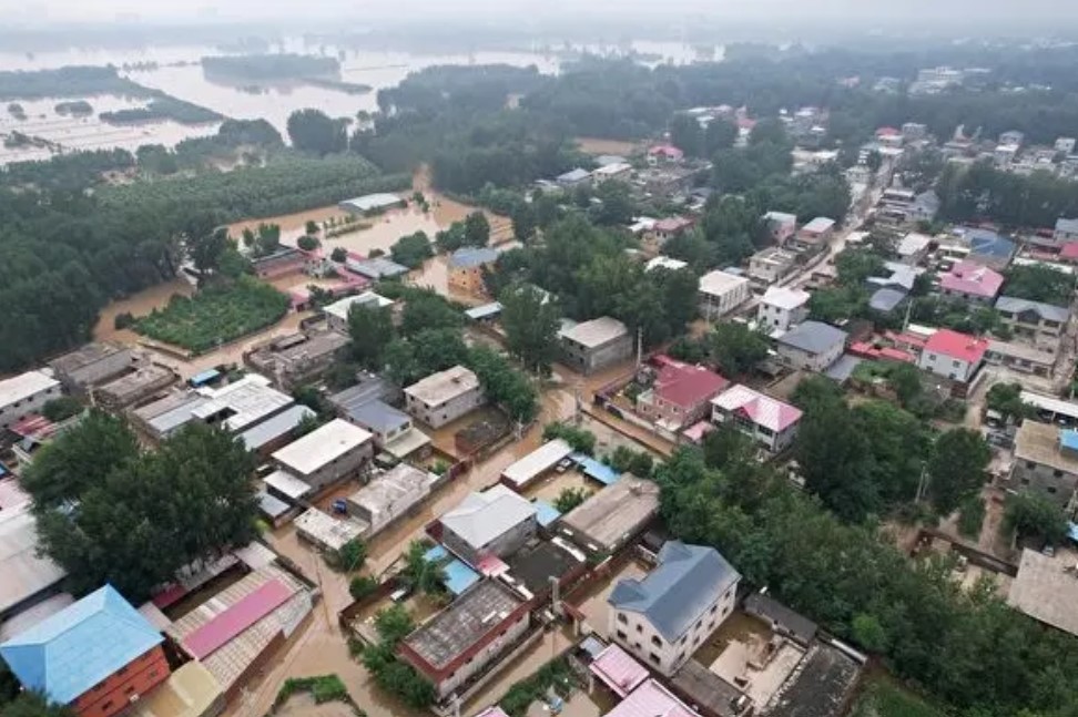 Des installations militaires du PCC détruits lors des inondations dans le Hebei
