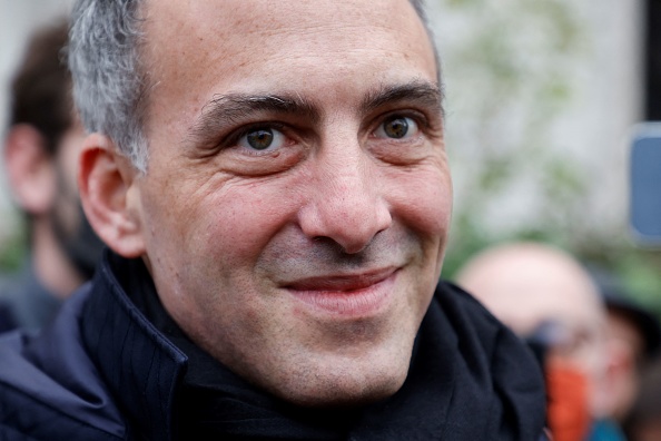 Européennes : crédité d&rsquo;un bon score, Raphaël Glucksmann apparaît comme le nouvel homme fort de la gauche