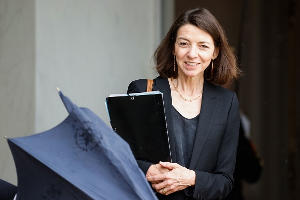 En Italie, la secrétaire d&rsquo;État Laurence Boone défend des mesures sur les profits «exceptionnels»