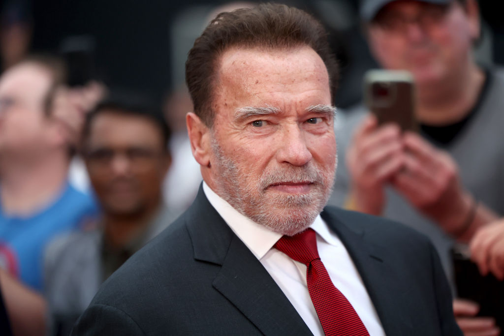 «C&rsquo;était un désastre»: Arnold Schwarzenegger révèle avoir failli succomber à une chirurgie cardiaque ratée