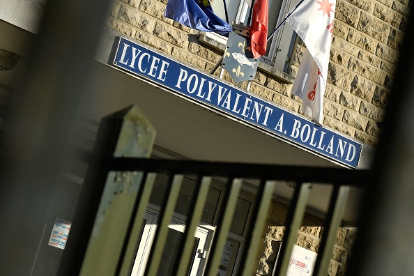 Lycéen harcelé à Poissy: les parents reçoivent une lettre du rectorat qui les laisse «outrés et effarés»