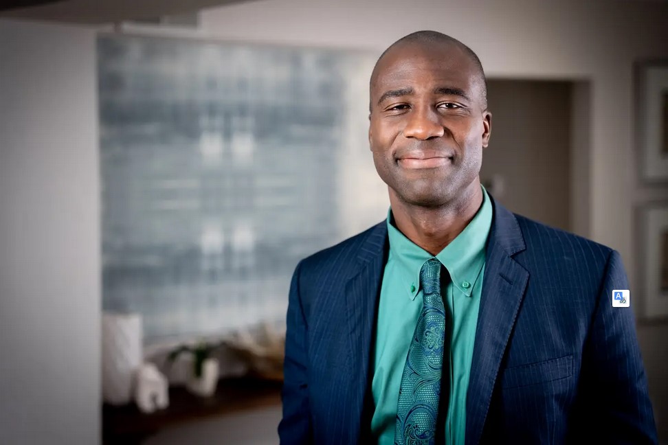 «De nombreux signaux d&rsquo;alerte» : le chirurgien général de Floride met en garde contre les nouveaux vaccins Covid-19