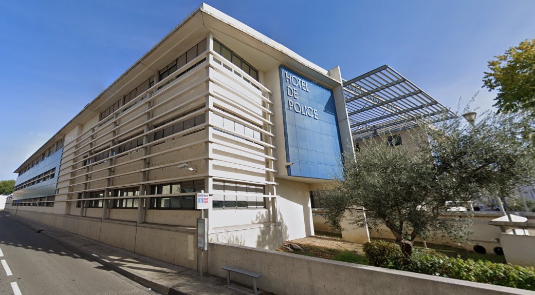 Nîmes : un adolescent laissé libre après deux évasions puis interpellé une troisième fois avec un scooter volé