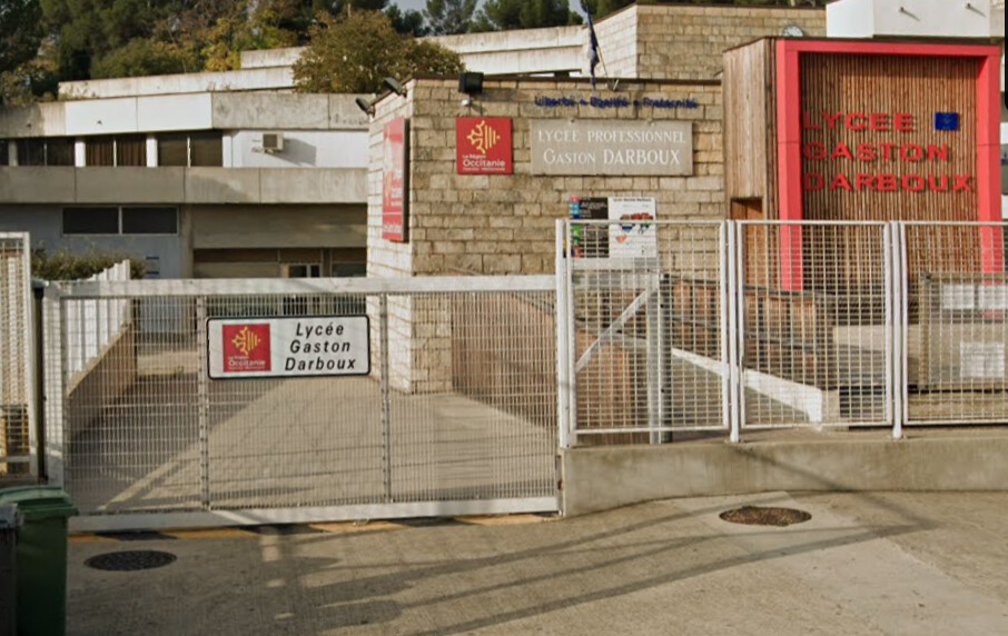 Nîmes: élèves gazés, intrusion de jeunes armés de couteaux, menaces de mort… les professeurs exercent leur droit de retrait