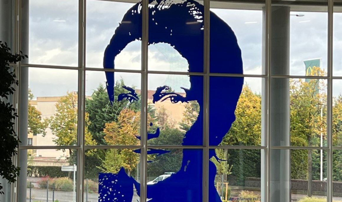 Un portrait de Simone Veil dégradé à Colmar