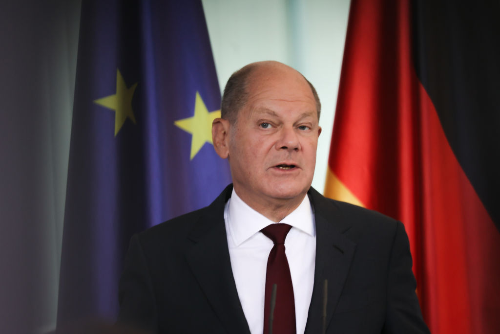 À l&rsquo;inverse d&rsquo;Emmanuel Macron, Olaf Scholz se dit opposé à un cessez-le-feu «immédiat» à Gaza