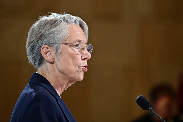 Budget de la Sécu: Élisabeth Borne dégaine sans surprise un nouveau 49.3