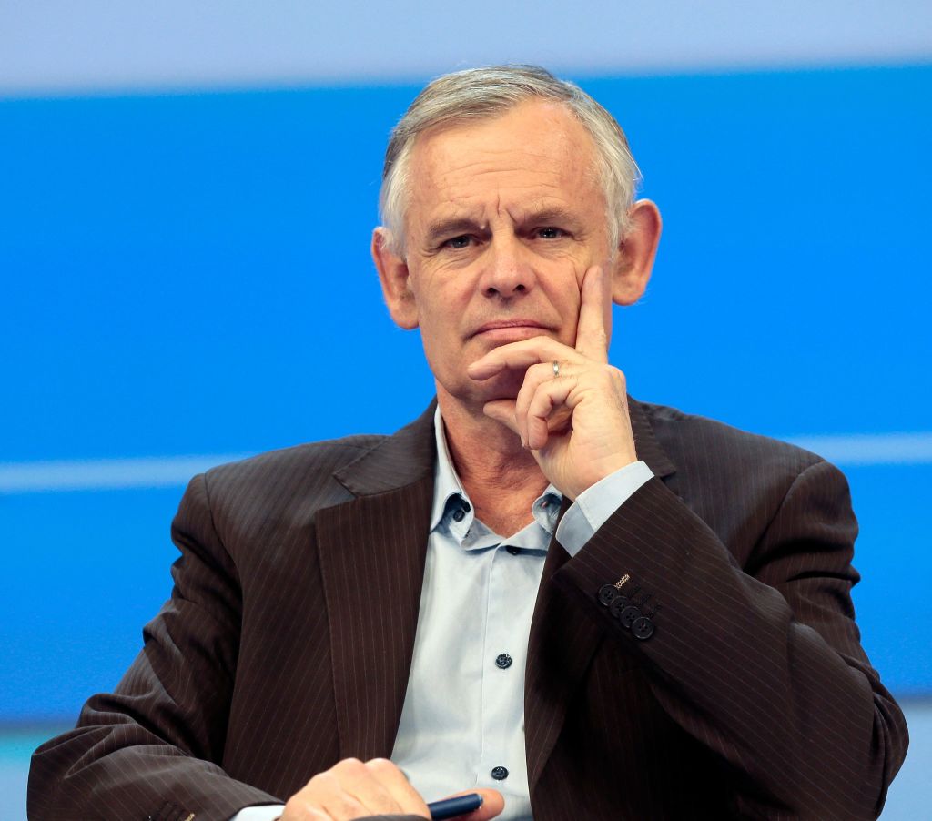 Politique de la ville: les « atermoiements » de Macron suscitent la colère des élus