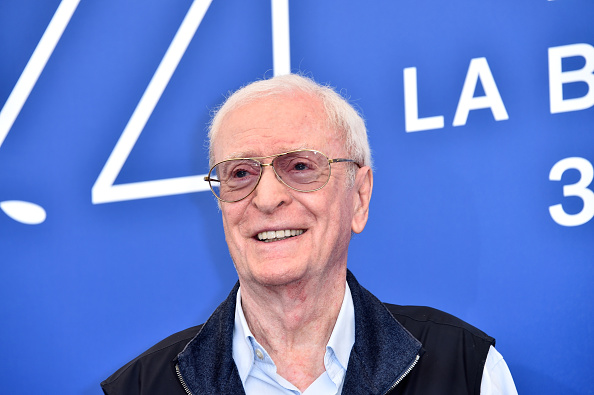 Après 70 ans sur les écrans, Michael Caine annonce sa retraite
