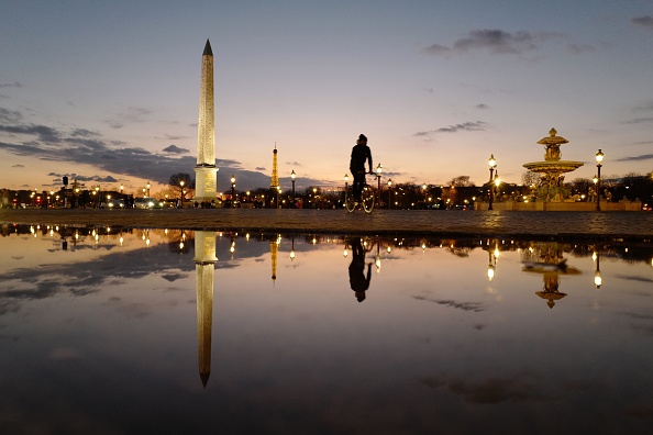 Changement d&rsquo;heure: la Sécurité routière rappelle l&rsquo;importance de se rendre visible la nuit