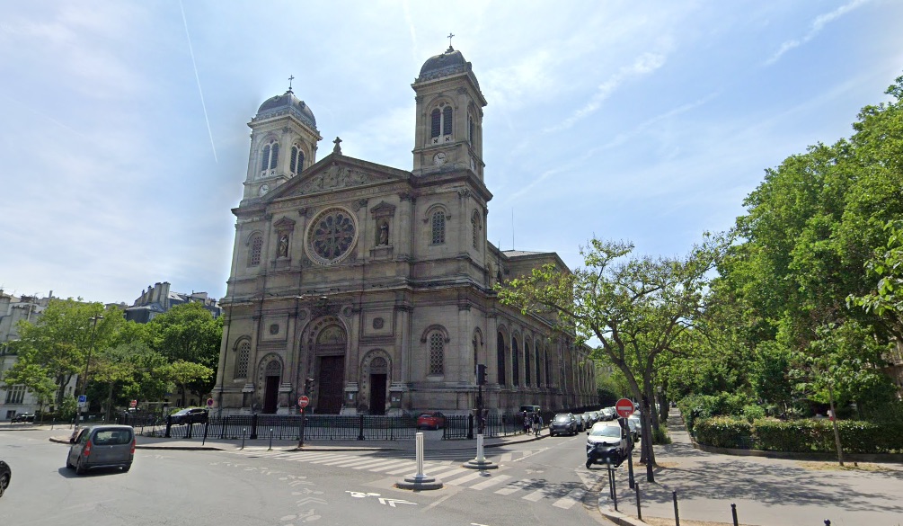 Paris : jugé déséquilibré, il vandalise à nouveau une statue de l&rsquo;église Saint-François-Xavier