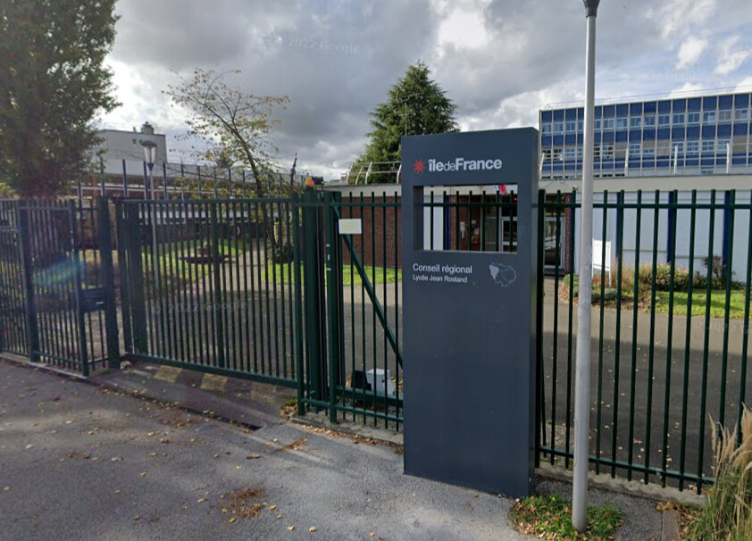 Tir de mortier dans un lycée de Mantes-la-Jolie, un mineur interpellé, les cours suspendus