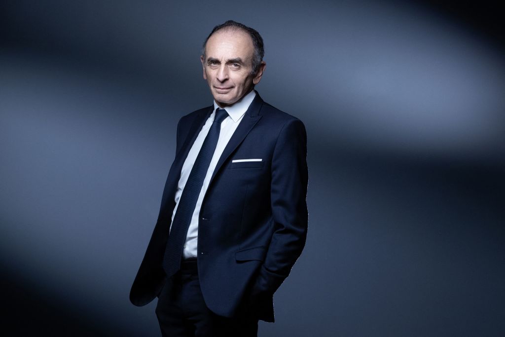 Éric Zemmour à propos de la visite de Yassine Belattar à l&rsquo;Élysée: «On voit la baisse du niveau des conseillers!»