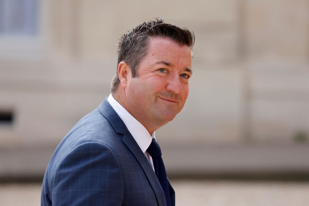 «La France ne doit pas être une passoire d&rsquo;immigration», affirme Karl Olive