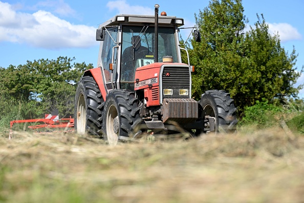 «On marche sur la tête»: des panneaux retournés dans de nombreuses communes en France, un phénomène qui s’étend