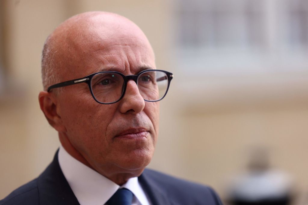 Meurtre de Crépol: « Ma France, c&rsquo;est celle de Thomas », répond Ciotti à Mélenchon