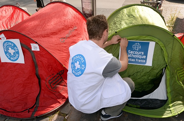 La pauvreté s&rsquo;aggrave en France, les femmes particulièrement touchées, alerte le Secours catholique