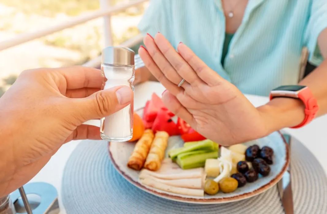 3 types d&rsquo;aliments à éviter pour la santé cardiovasculaire