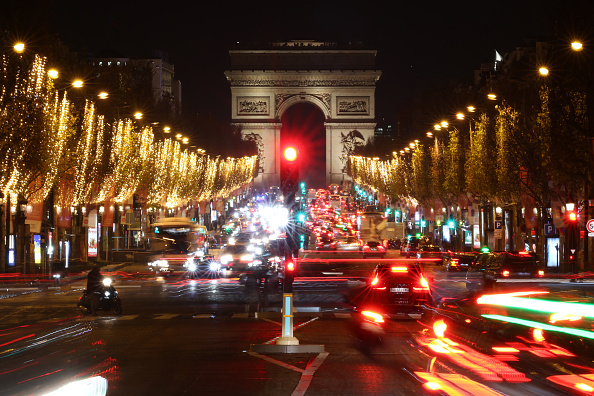 Un million de personnes attendues sur les Champs-Élysées pour le Nouvel An, 90.000 policiers et gendarmes mobilisés sur le territoire
