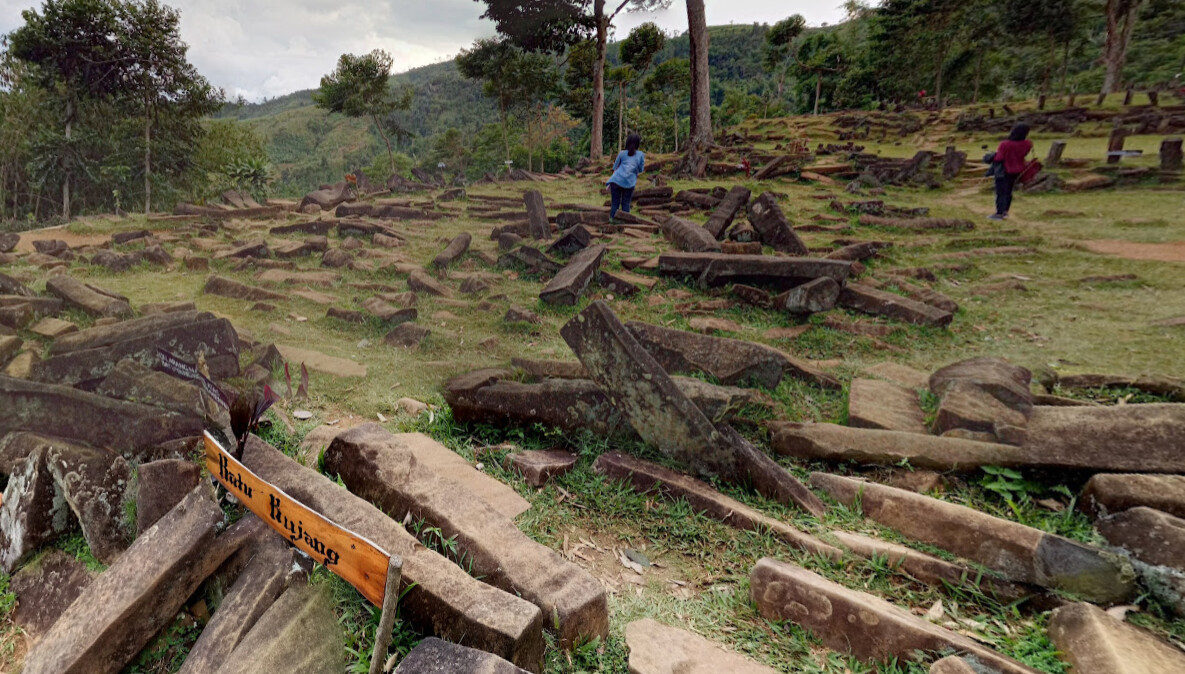 Elle serait la plus vieille pyramide au monde: construite il y a 27.000 ans sur le site indonésien de Gunung Padang