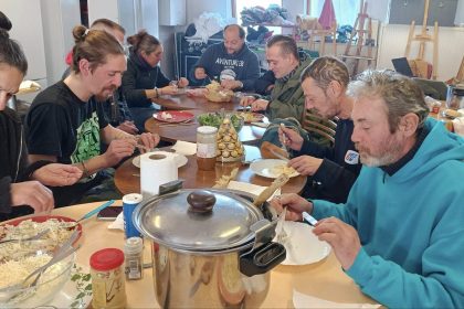 Un Breton aide ses amis de la rue depuis 25 ans: « Leur rencontre colore notre vie, nous fait grandir »