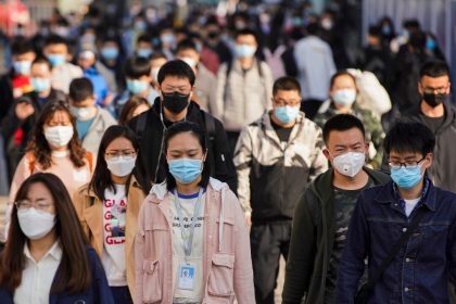 Le PCC pourrait forcer les femmes à avoir des enfants alors que le taux de natalité atteint un niveau historiquement bas, affirme un démographe