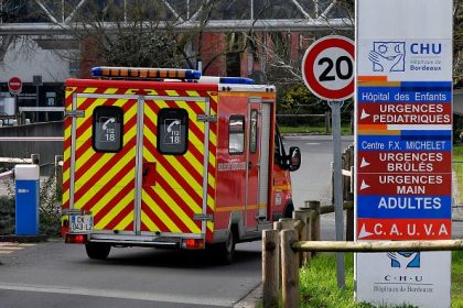 Dordogne: une mère percute accidentellement son fils de 7 ans, causant sa mort