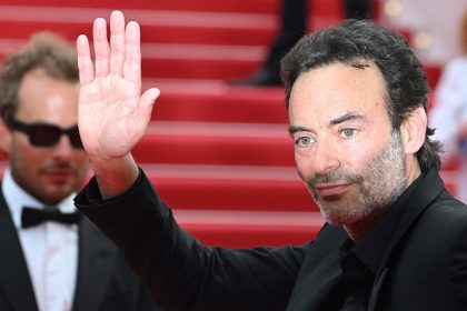 «Elle maltraite énormément son frère»: Anthony Delon se confie sur l&rsquo;injustice dont serait victime Alain-Fabien