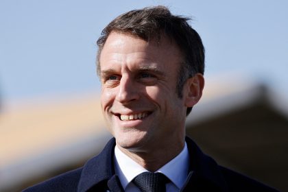 Emmanuel Macron exhorte les ministres du gouvernement à être des «révolutionnaires», pas des «gestionnaires»