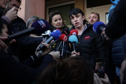 Le chauffeur ayant renversé mortellement une agricultrice et sa fille a été mis en examen