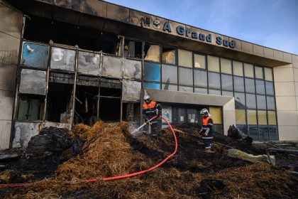 Narbonne: le bâtiment de la Mutualité sociale agricole incendié, en marge des manifestations des agriculteurs