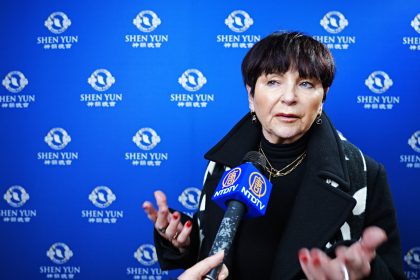 « On ressent une lumière intérieure » en assistant à Shen Yun, confie une ancienne enseignante