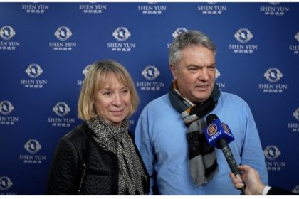 « On se sent transporté vers la divinité », confie un proviseur à propos de Shen Yun