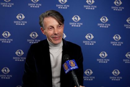 Shen Yun fait revivre « les valeurs de la Chine éternelle », déclare un commissaire de justice