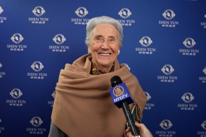 Shen Yun, on ressent « cette beauté intérieure à travers leur art », confie une ancienne cartographe