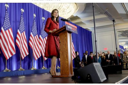 Nikki Haley s&rsquo;engage à rester dans la course présidentielle après une défaite en Caroline du Sud