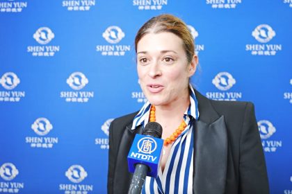 Shen Yun : « Un retour à l’authenticité », déclare une hypnothérapeute