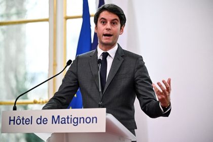 Après les annonces de Gabriel Attal, les syndicats agricoles ont appelé à « suspendre les blocages »