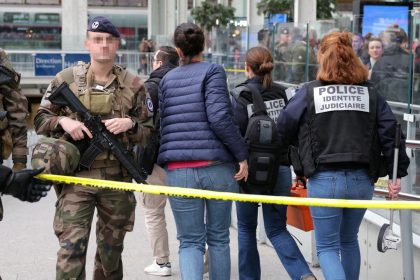 Attaque à la gare de Lyon: l&rsquo;assaillant a reconnu au juge d&rsquo;instruction avoir prémédité son acte