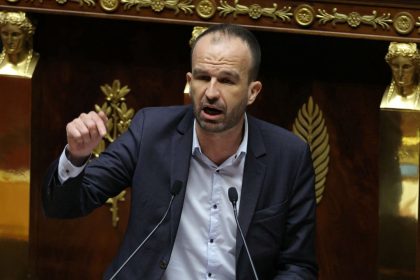 Manuel Bompard propose d&rsquo;« accueillir une partie des mineurs de Mayotte dans l&rsquo;Hexagone »