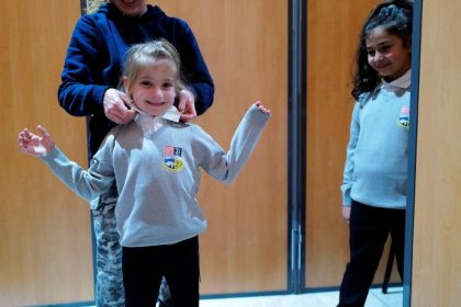 Voté à 70-80% pour, Béziers expérimente aujourd&rsquo;hui « l&rsquo;uniforme à l&rsquo;école »