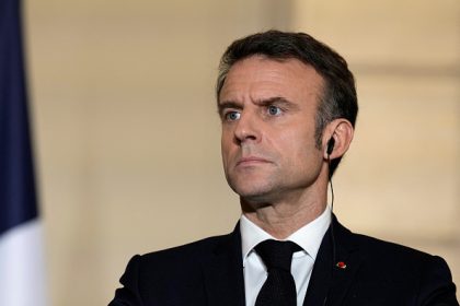 Emmanuel Macron: « la Russie de Vladimir Poutine est devenue un acteur méthodique de la déstabilisation du monde »
