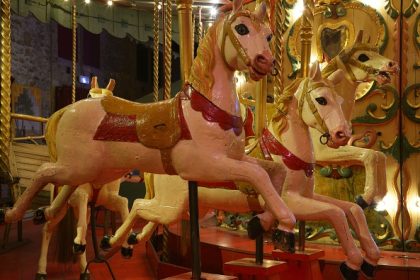 PETA tente de faire interdire les animaux en bois dans les manèges: les forains dans tous leurs états