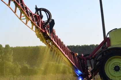 Pesticides: six associations contre la mise en pause du plan Écophyto