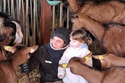 « Je suis sauvée, on est sauvées »: Delphine, éleveuse de chèvres, a récolté plus de 200.000 euros grâce à une cagnotte