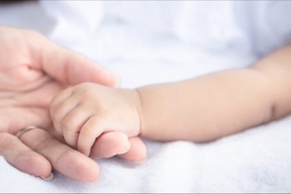 Montpellier: une femme sauve de justesse un bébé qui s’étouffait avec un croissant