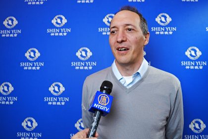 « La loyauté, la vérité, le courage », autant de vertus véhiculées par Shen Yun, confie le directeur d’une société informatique